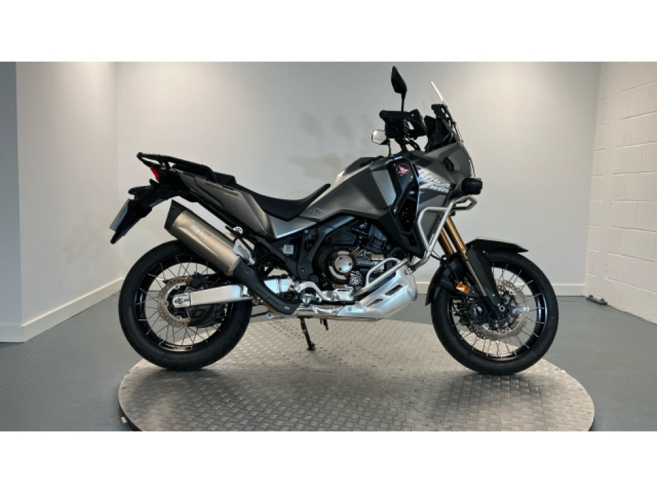 25MY Honda Africa Twin CRF1100 Adventure Sports Electric Suspension DCT Automatic